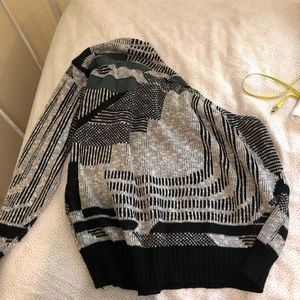 LF 80’s sweater